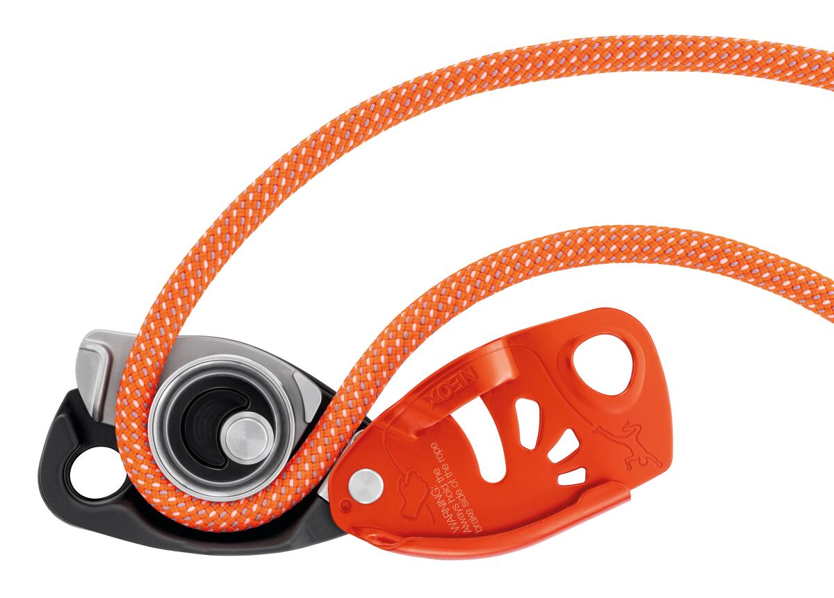 NEOX® Belay device with cam-assisted blocking, optimized for lead climbing