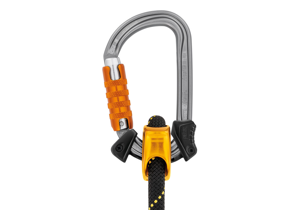 CAPTIV ADJUST Carabiner positioning bar combined with an ADJUST rope adjuster 3 CAPTIV ADJUST Carabiner positioning bar combined with an ADJUST rope adjuster