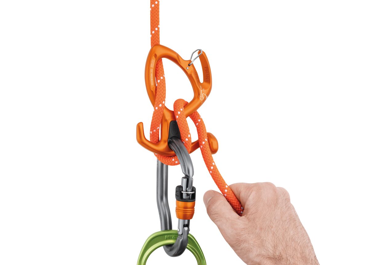 PIRANA GUIDE Adjustable friction descender with spur and locking slot for canyoning 3 PIRANA GUIDE Adjustable friction descender with spur and locking slot for canyoning