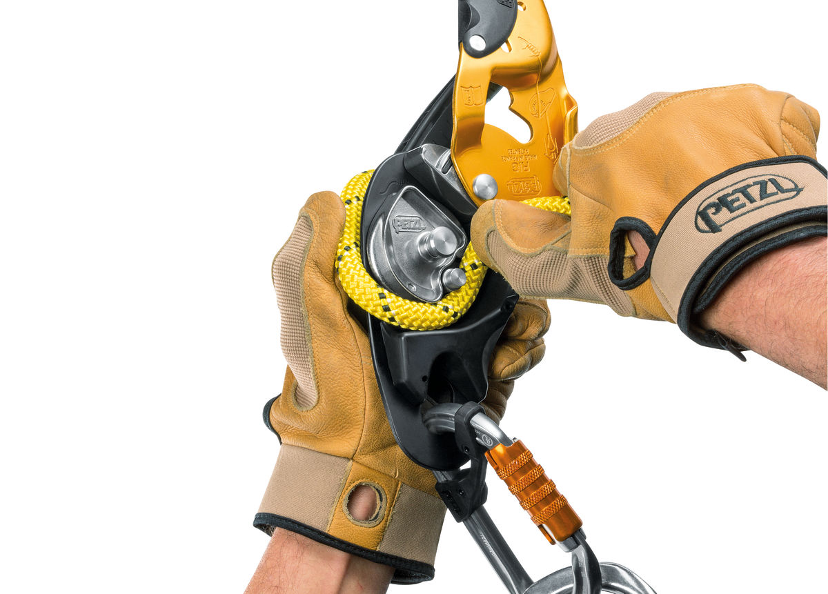 PARALLEL 10.5 mm Low stretch kernmantel rope, flexible and lightweight for rope access