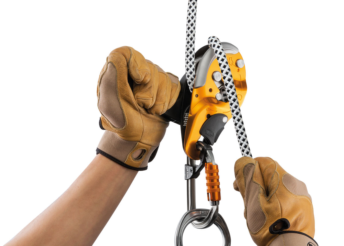 RAY 11 mm Static kernmantle rope with good grip for work at height and technical rescue